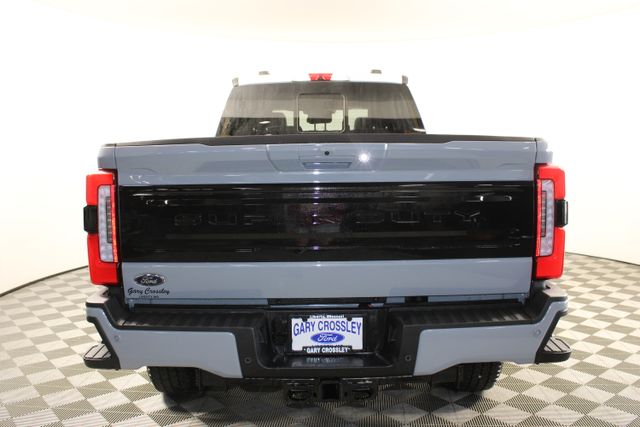 2026 Ford F-250 Platinum photo 4