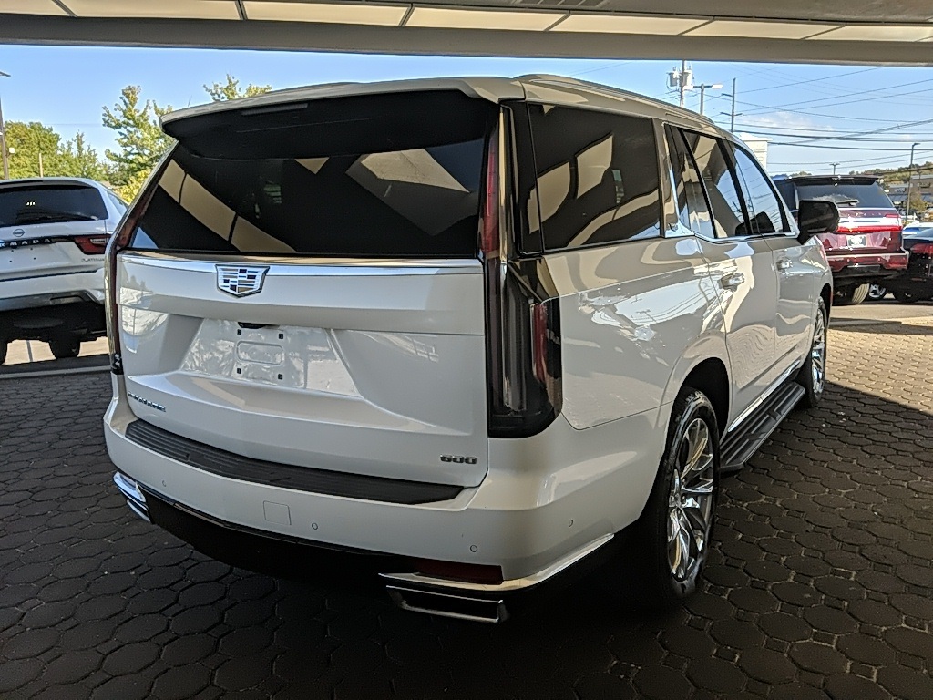 2022 Cadillac Escalade Premium Luxury Platinum photo 3