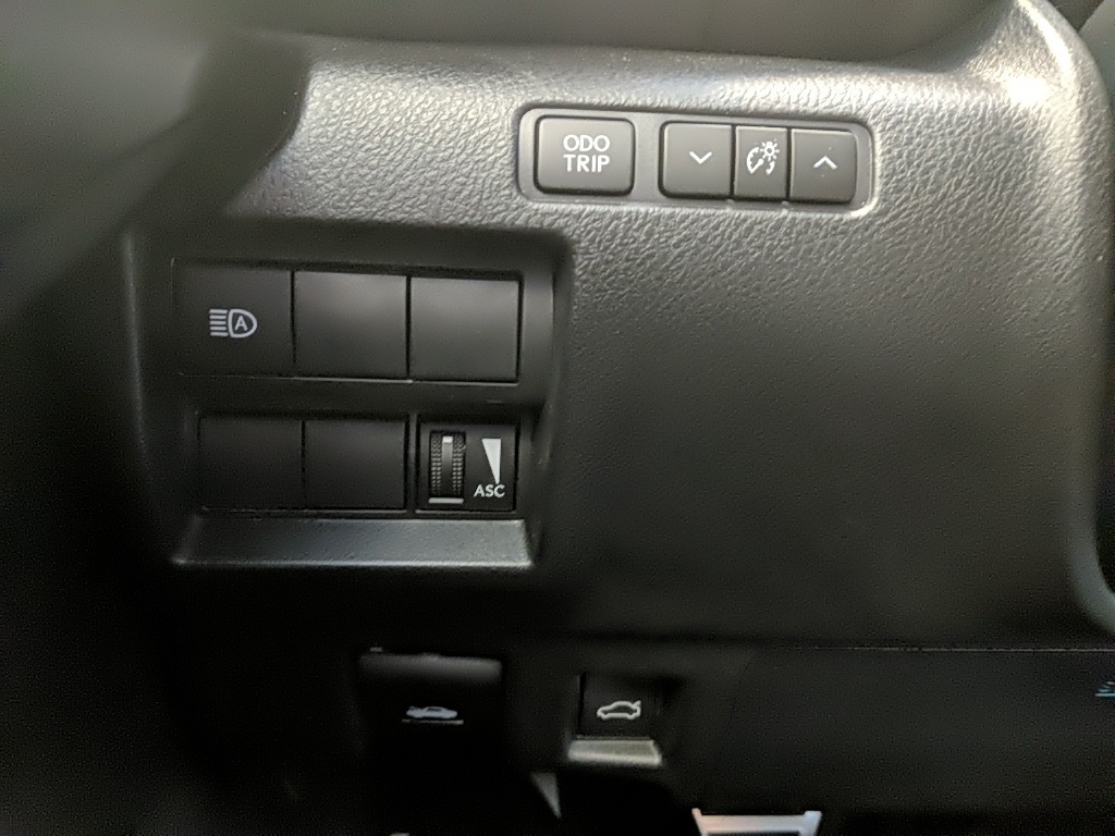 2025 Lexus IS 350 F SPORT photo 23