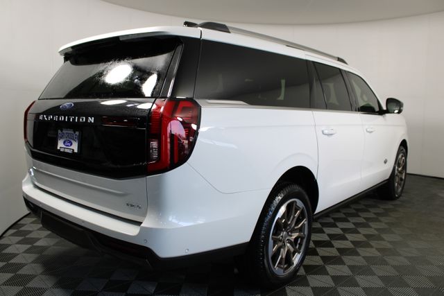 2025 Ford Expedition MAX King Ranch photo 2