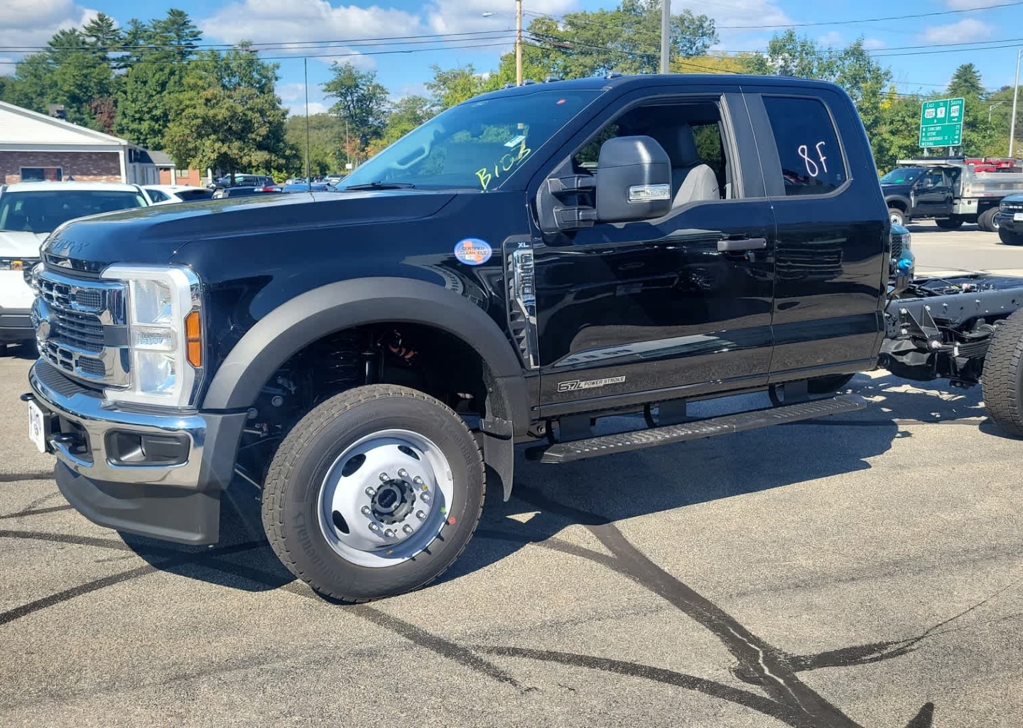 2026 Ford F-550 Super Duty Chassis Cab XL's photo