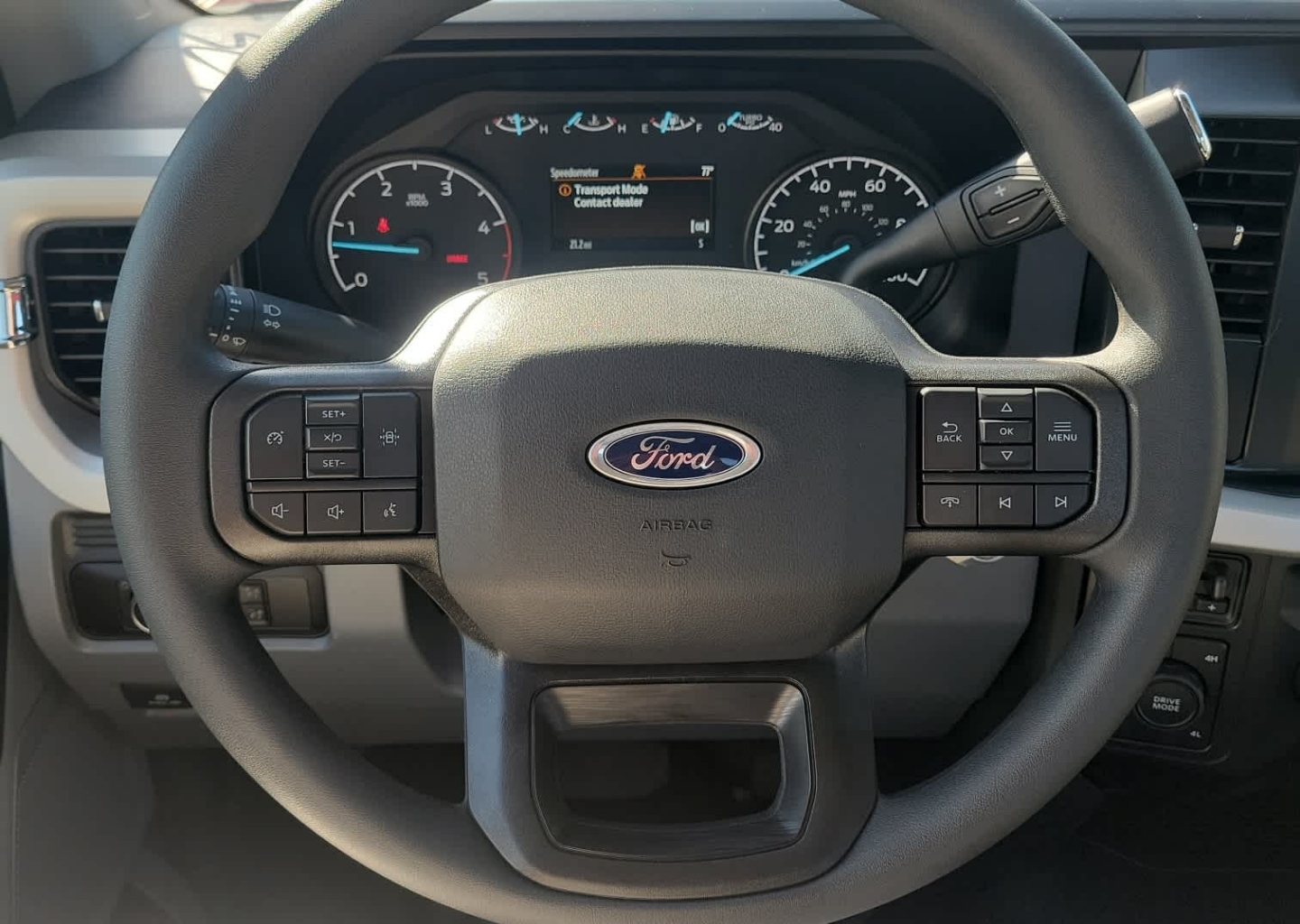 2026 Ford F-350 Super Duty Chassis Cab XL - Photo 7