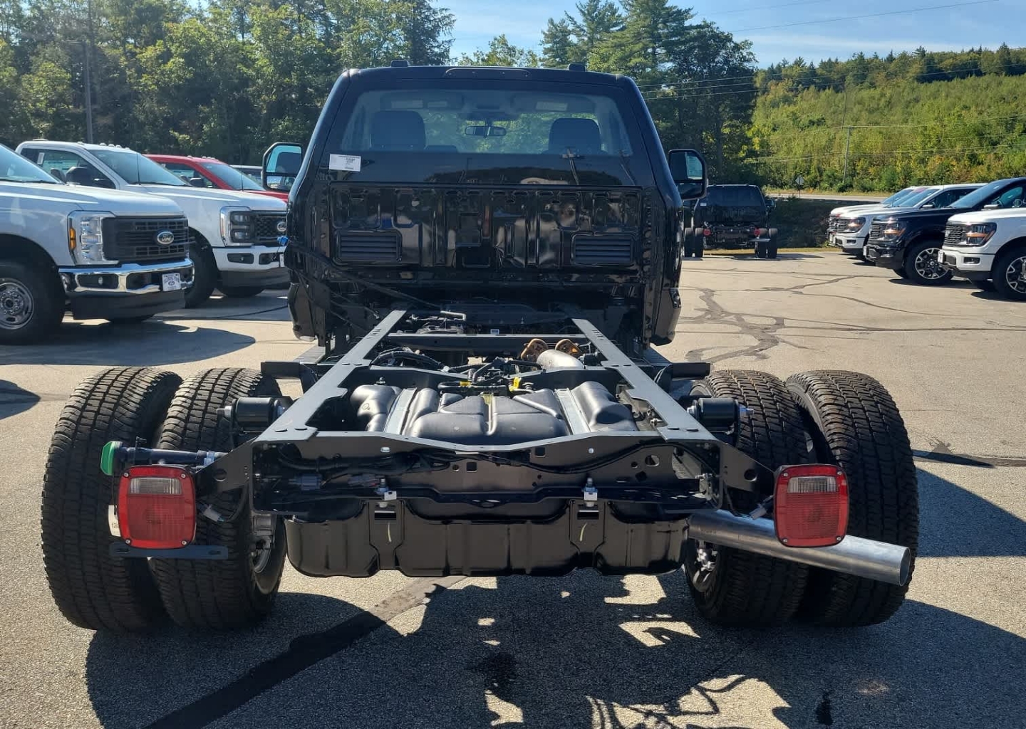 2026 Ford F-350 Super Duty Chassis Cab XL - Photo 15