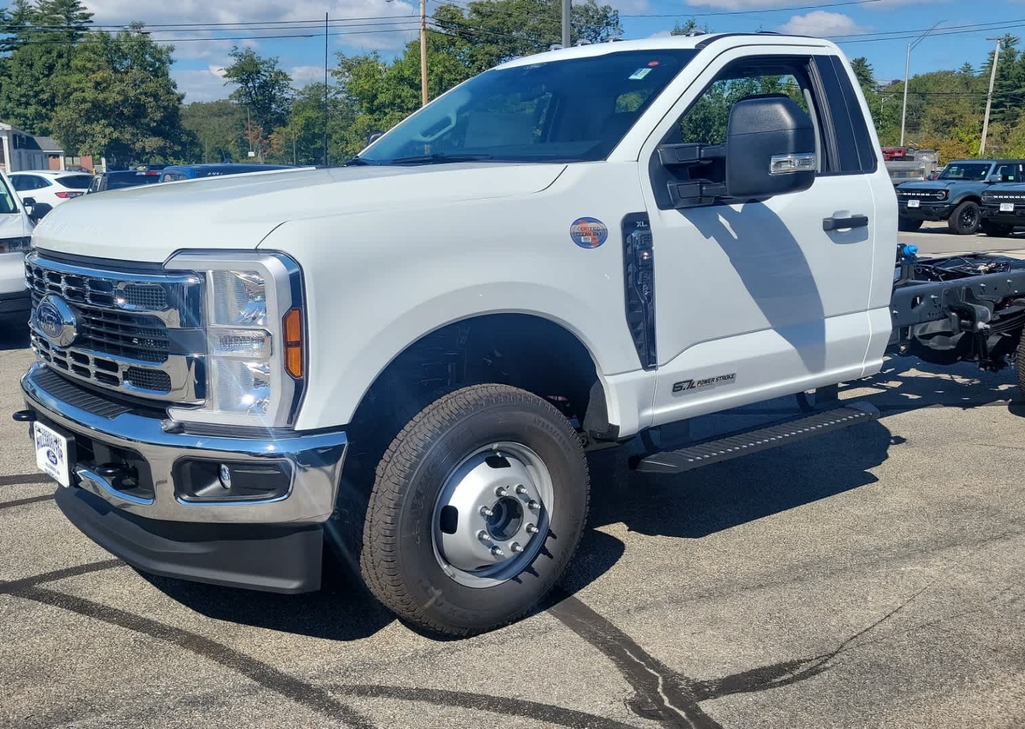 2026 Ford F-350 Super Duty Chassis Cab XL's photo
