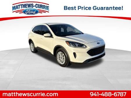 2020 Ford Escape SE