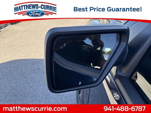 2025 Ford F-150 XLT photo 3