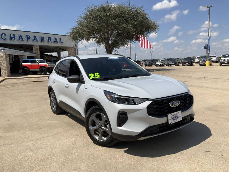 2025 Ford Escape ST-Line