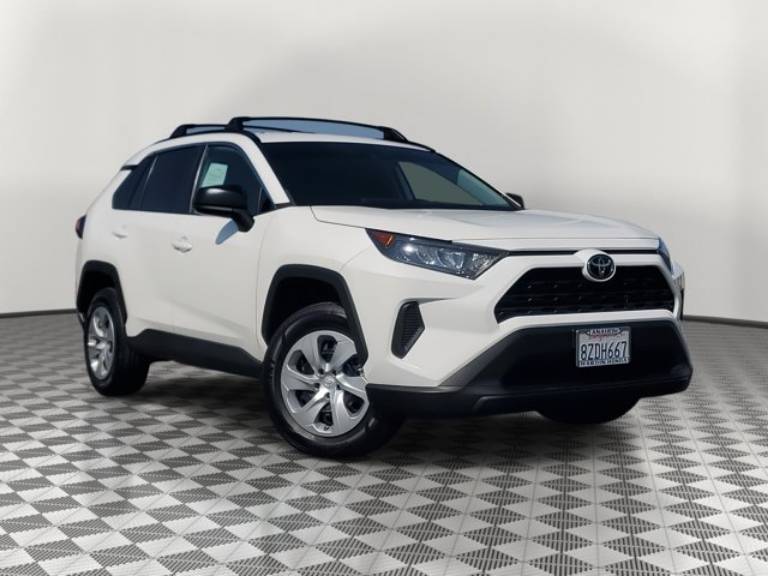 2021 Toyota RAV4 LE