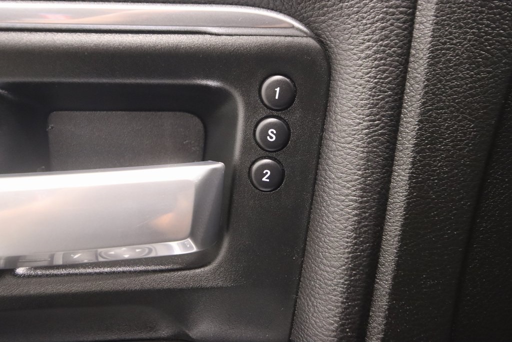 2020 Ram 3500 Laramie photo 11