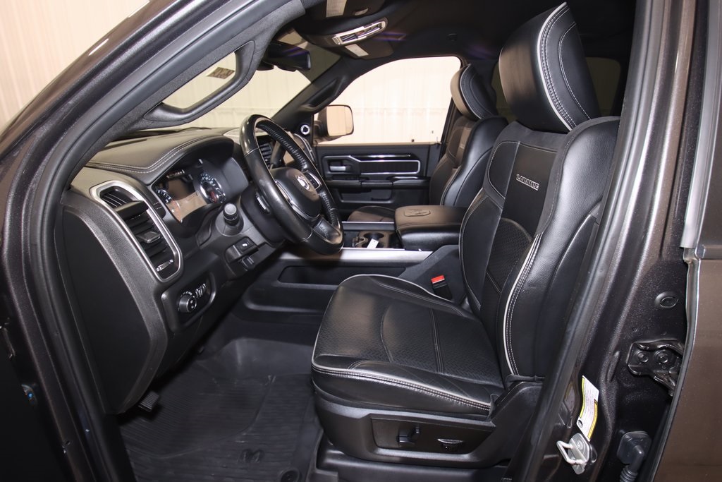 2020 Ram 3500 Laramie photo 13