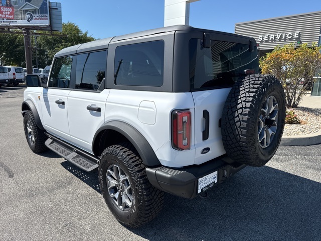 2025 Ford Bronco Badlands photo 8
