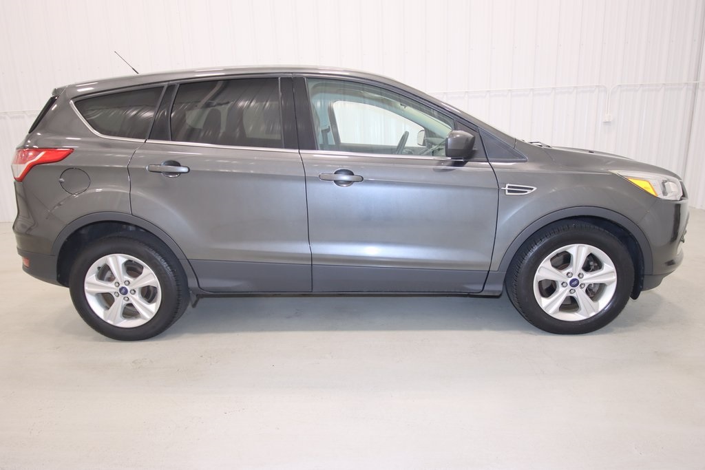 2016 Ford Escape SE photo 2