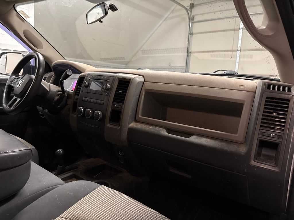 2012 Ram 2500 ST photo 17