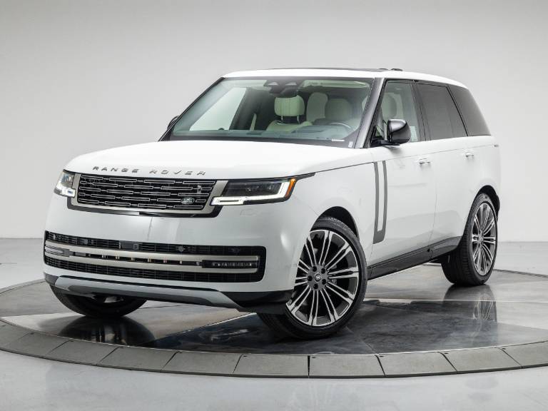 2025 Land Rover Range Rover P400 SE