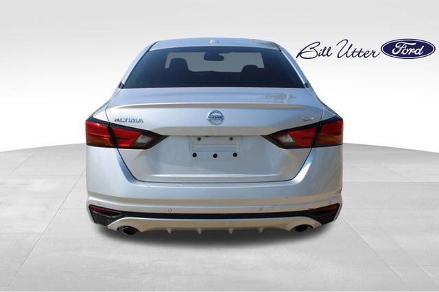 2019 Nissan Altima 2.5 SV photo 6