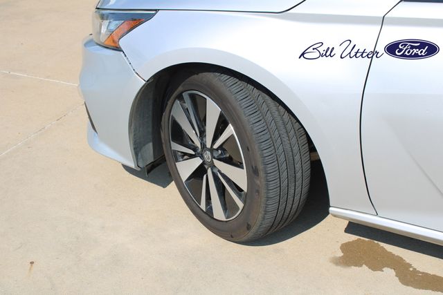 2019 Nissan Altima 2.5 SV photo 9