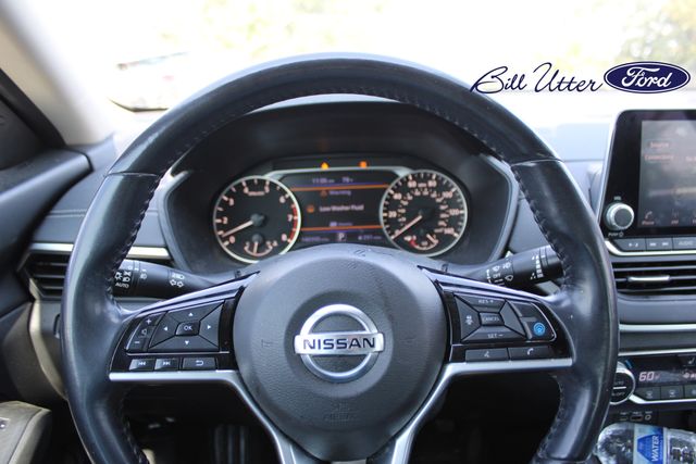 2019 Nissan Altima 2.5 SV photo 10