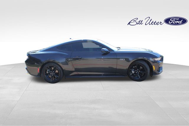 2024 Ford Mustang GT photo 4