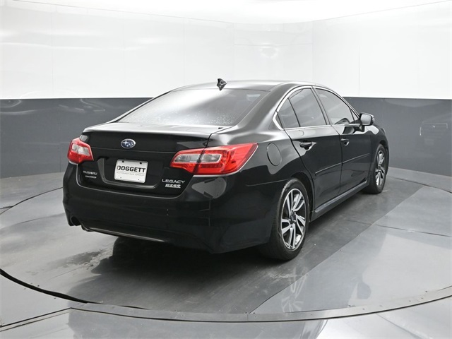 2017 Subaru Legacy 2.5i photo 7