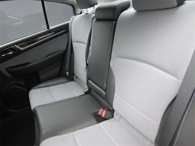 2017 Subaru Legacy 2.5i photo 8
