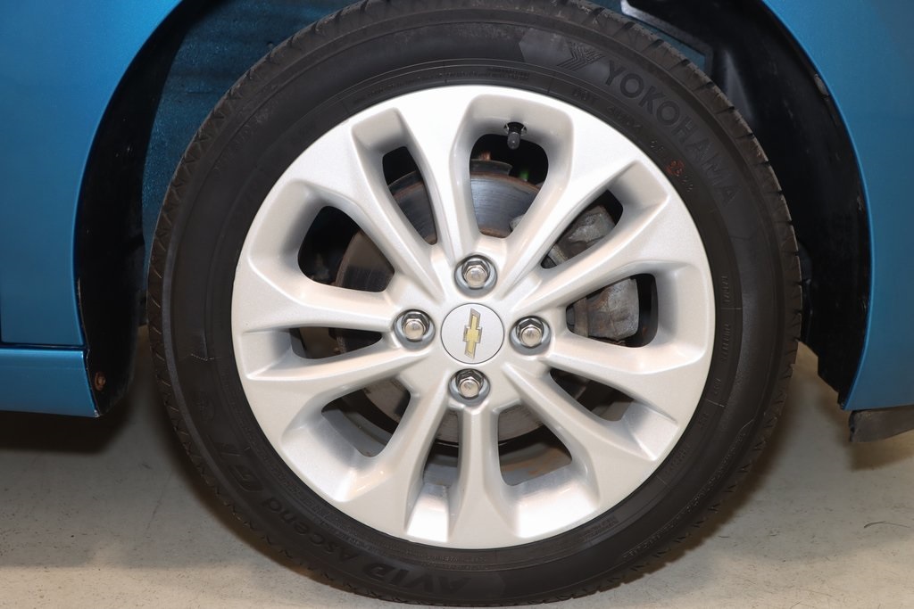 2020 Chevrolet Spark 1LT LT photo 30