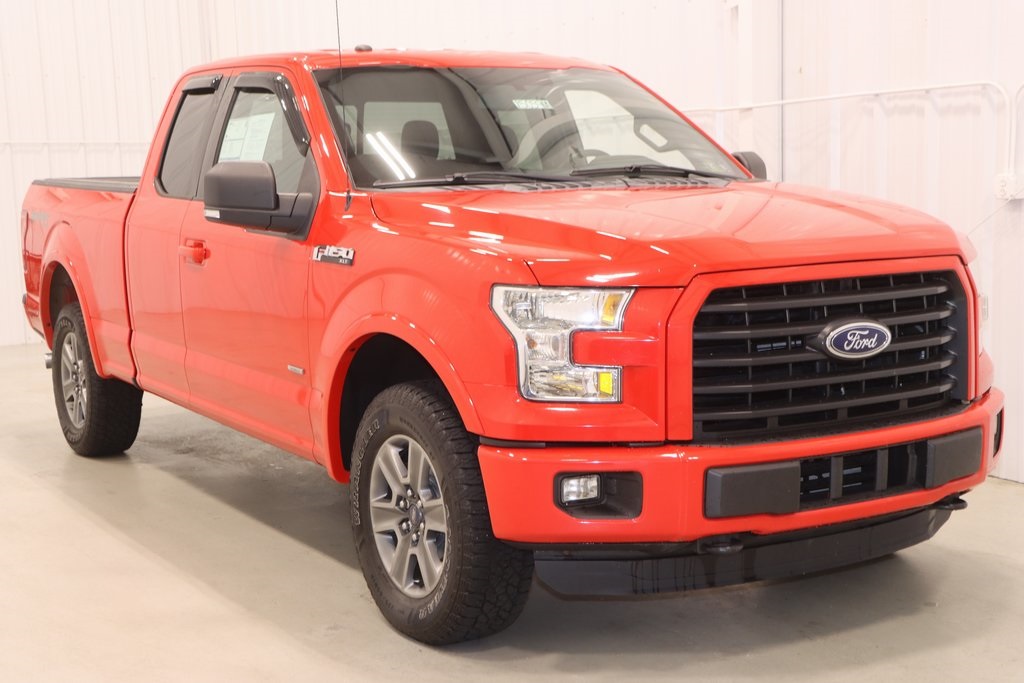 2016 Ford F-150 XLT photo 2