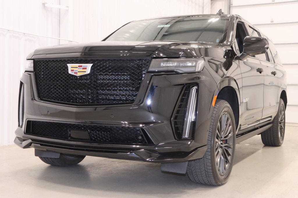 2023 Cadillac Escalade ESV V-Series photo 5