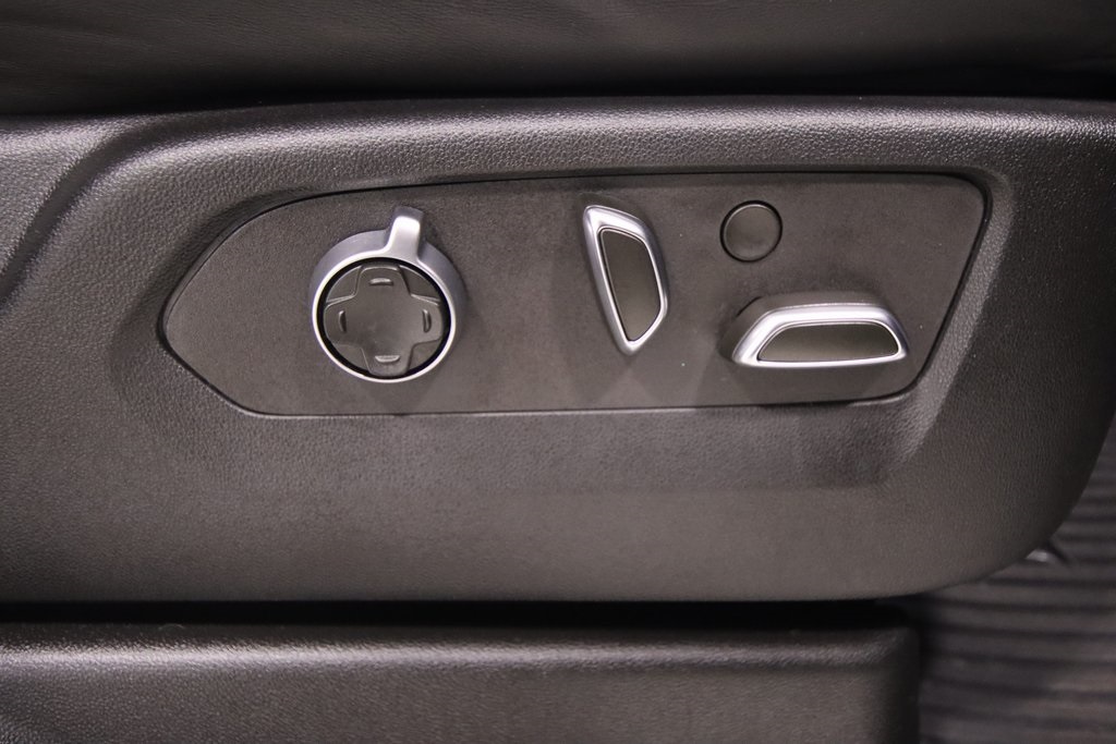 2023 Cadillac Escalade ESV V-Series photo 25