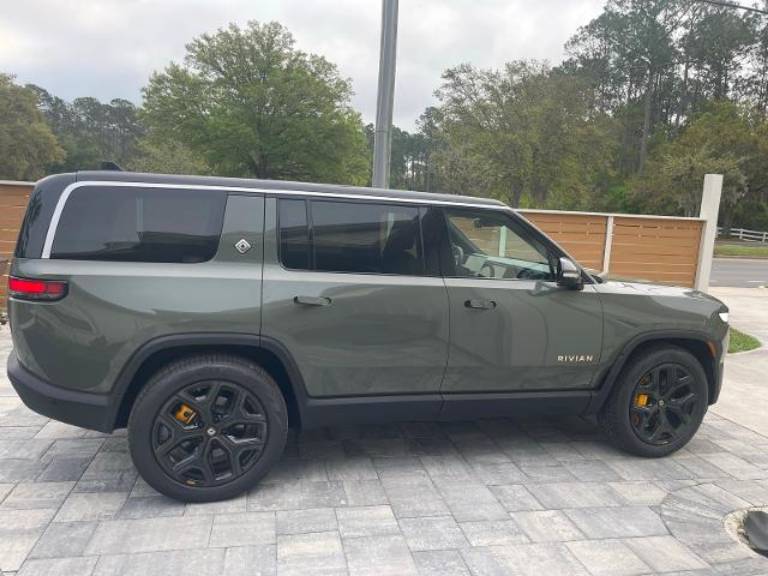 2022 Rivian R1s Launch Edition