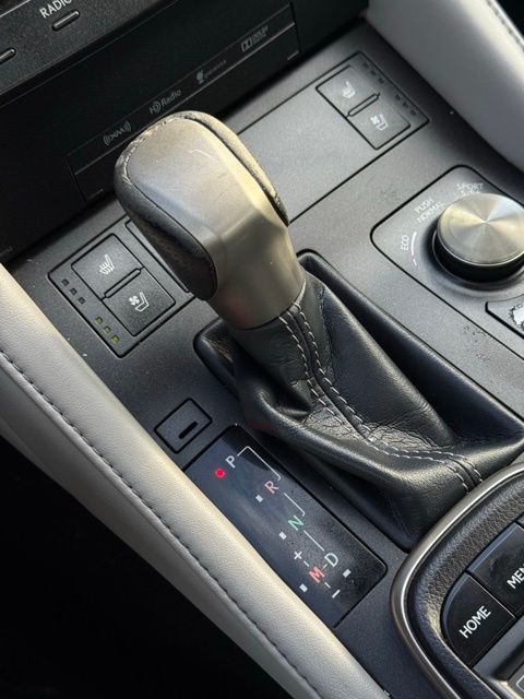 2015 Lexus RC 350 photo 29