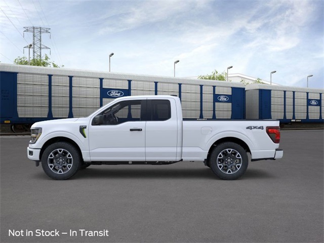 2025 Ford F-150 STX photo 4