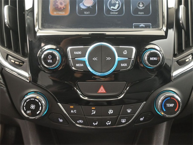 2017 Chevrolet Cruze LT photo 7