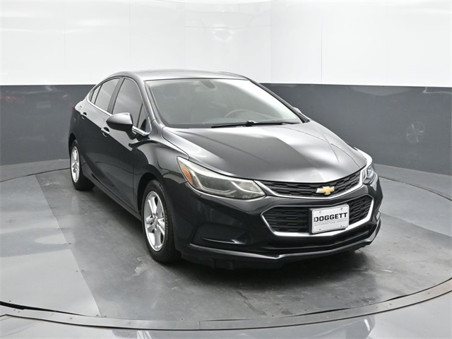 2017 Chevrolet Cruze LT photo 21