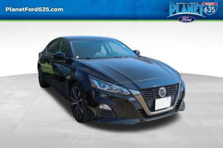 2022 Nissan Altima 2.5 SR