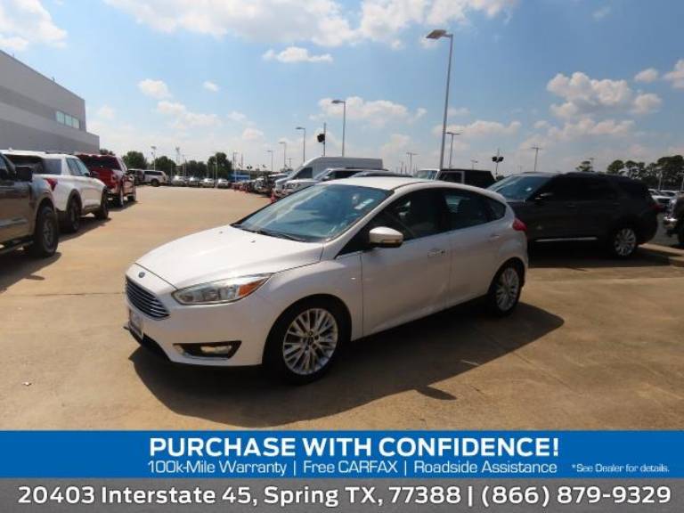 2016 Ford Focus 5DR HB Titanium