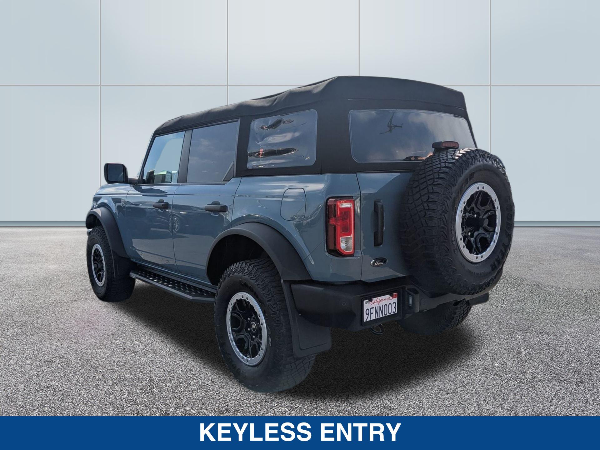 2023 Ford Bronco Big Bend photo 3