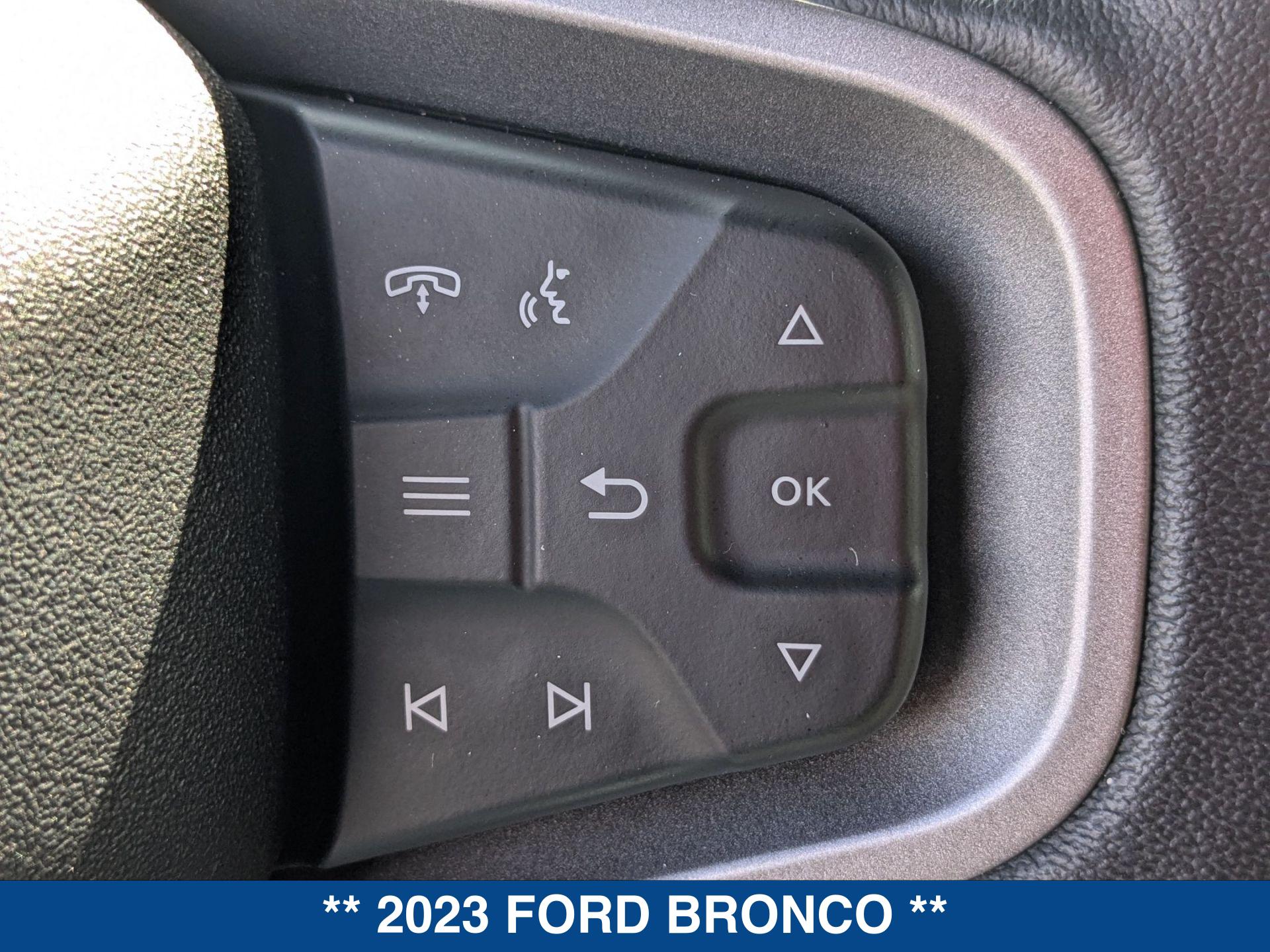 2023 Ford Bronco Big Bend photo 16