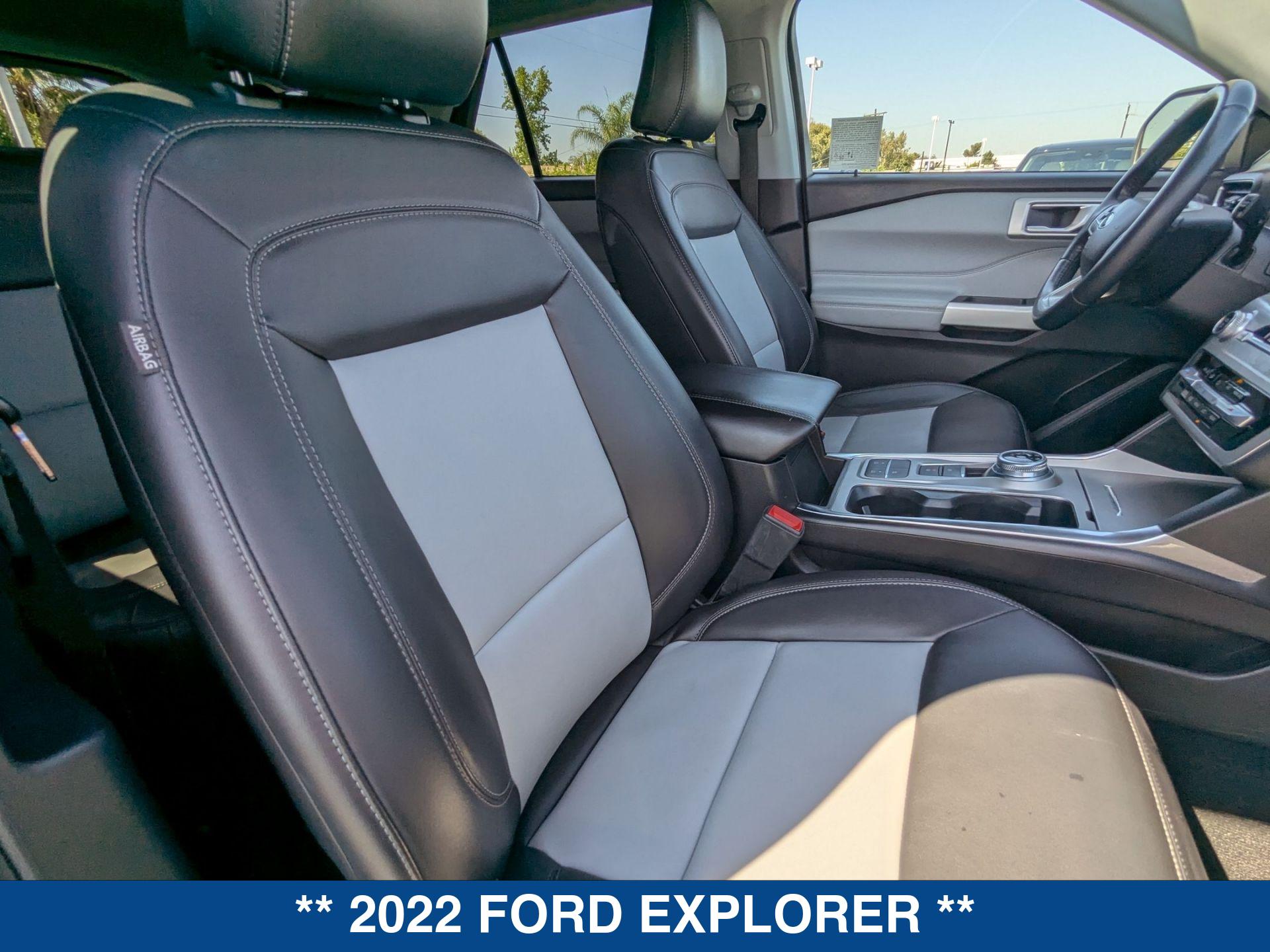 2022 Ford Explorer XLT photo 23