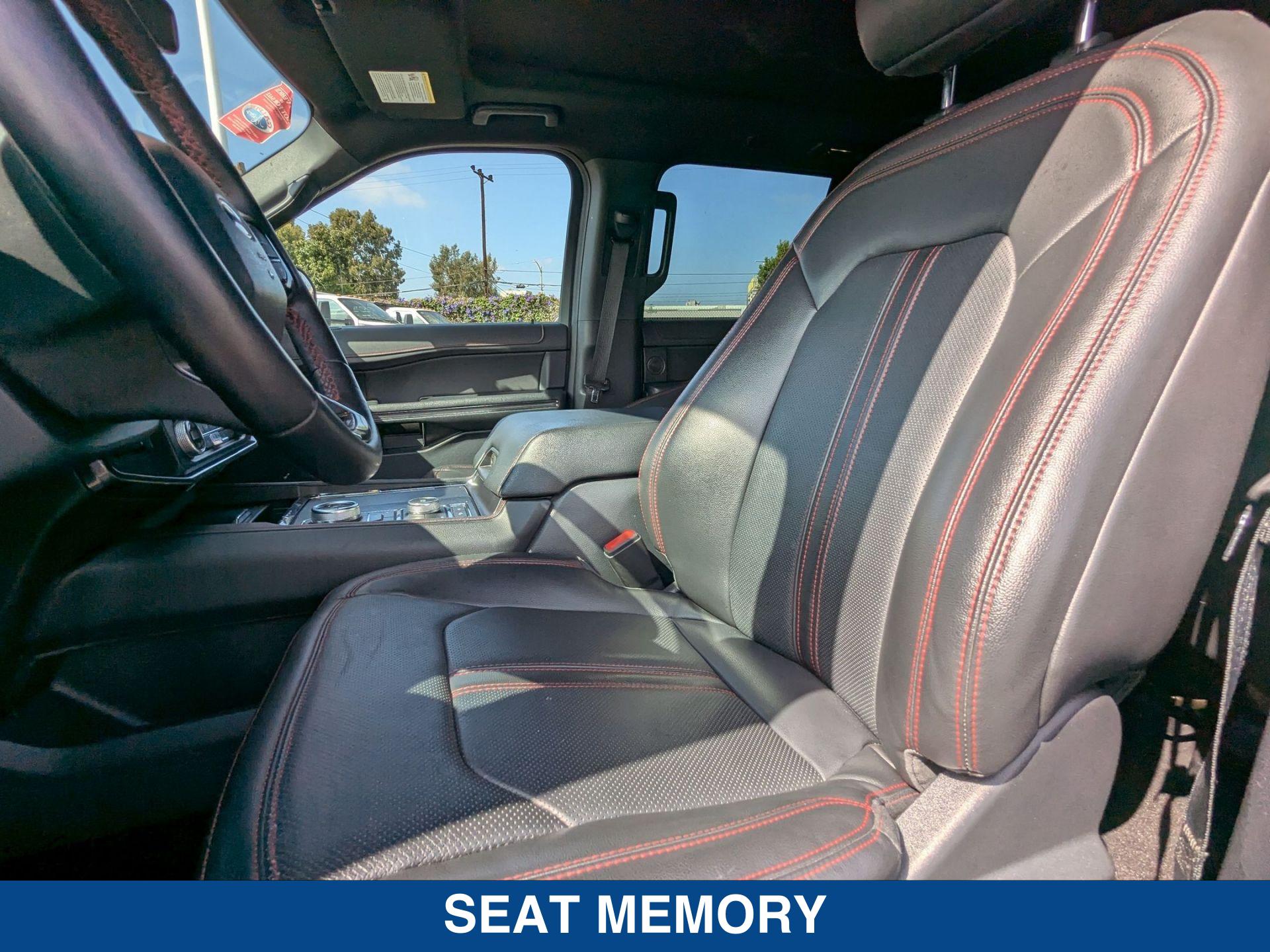 2022 Ford Expedition Limited MAX photo 11
