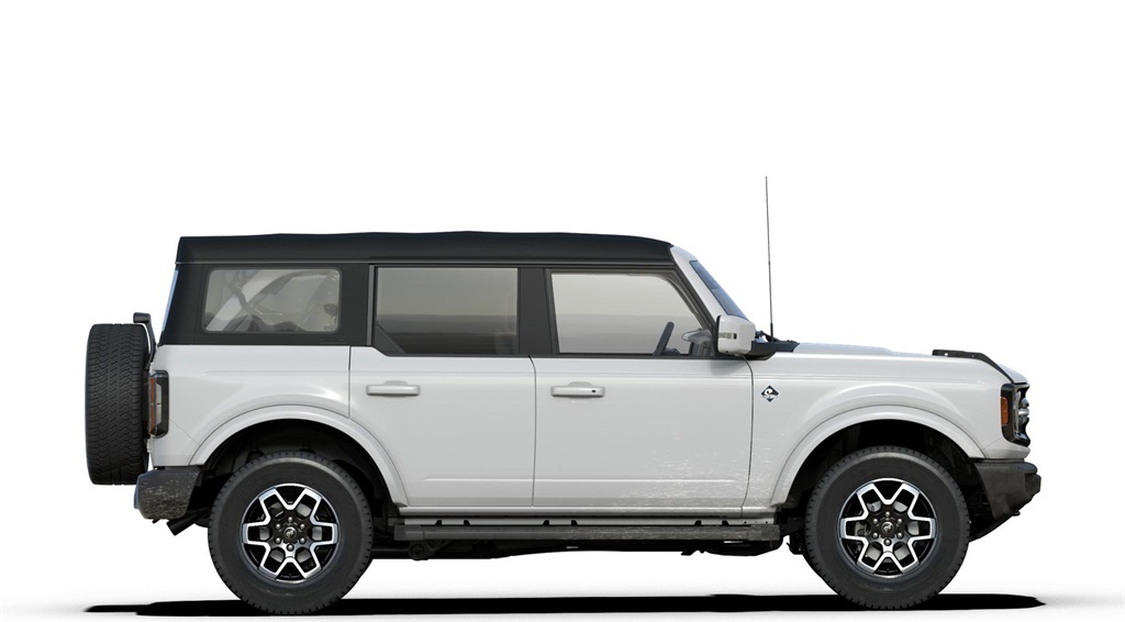 2025 Ford Bronco Outer Banks photo 5