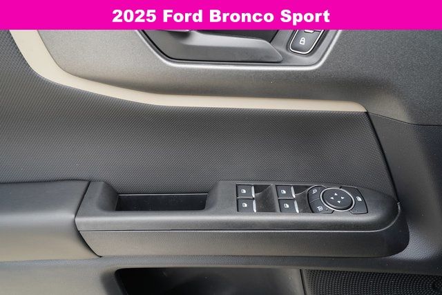 2025 Ford Bronco Sport Big Bend photo 8