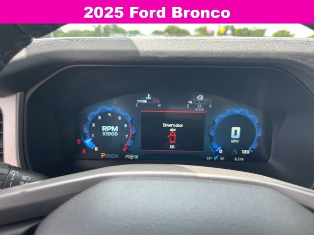 2025 Ford Bronco Outer Banks photo 18