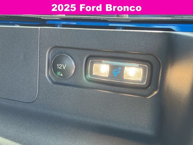 2025 Ford Bronco Big Bend photo 12