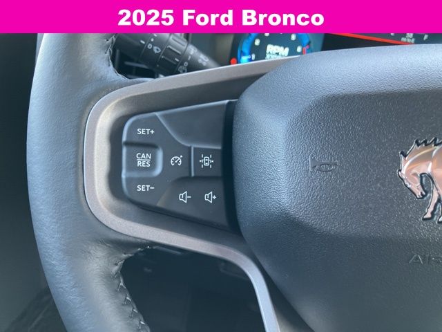 2025 Ford Bronco Big Bend photo 16