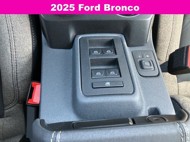 2025 Ford Bronco Big Bend photo 21