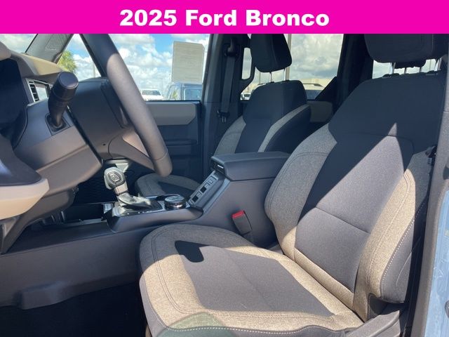 2025 Ford Bronco Big Bend photo 11