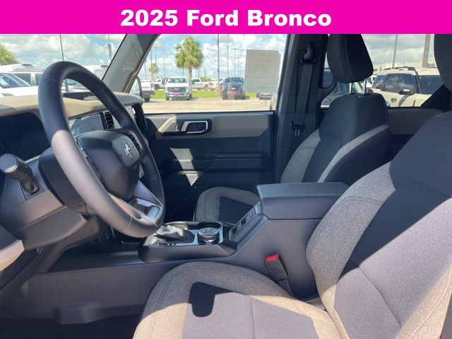 2025 Ford Bronco Big Bend photo 12