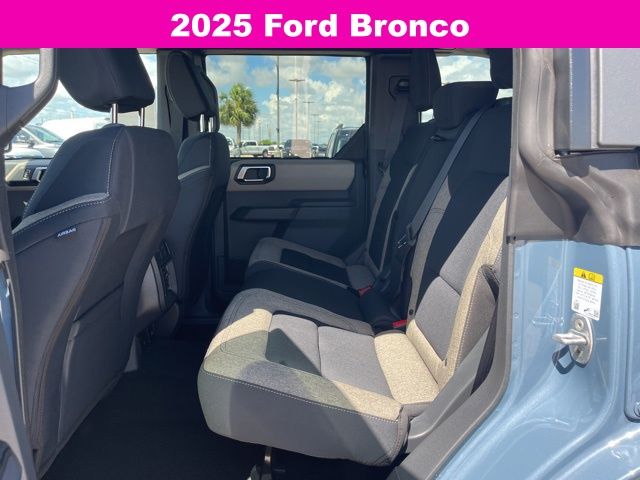 2025 Ford Bronco Big Bend photo 14