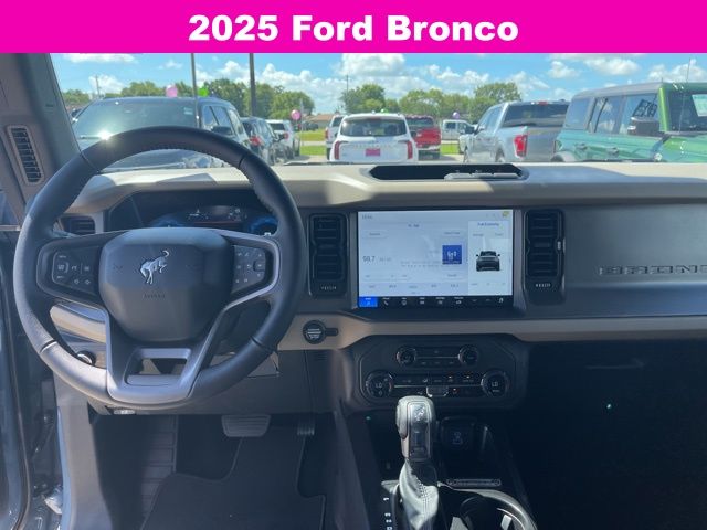 2025 Ford Bronco Big Bend photo 15