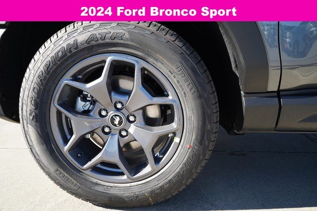 2024 Ford Bronco Sport Badlands photo 9